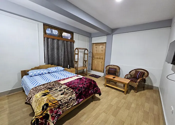 Amaze Py Homestay